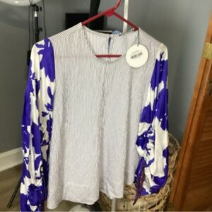 Alembika …Floral Blue and White Women's Top